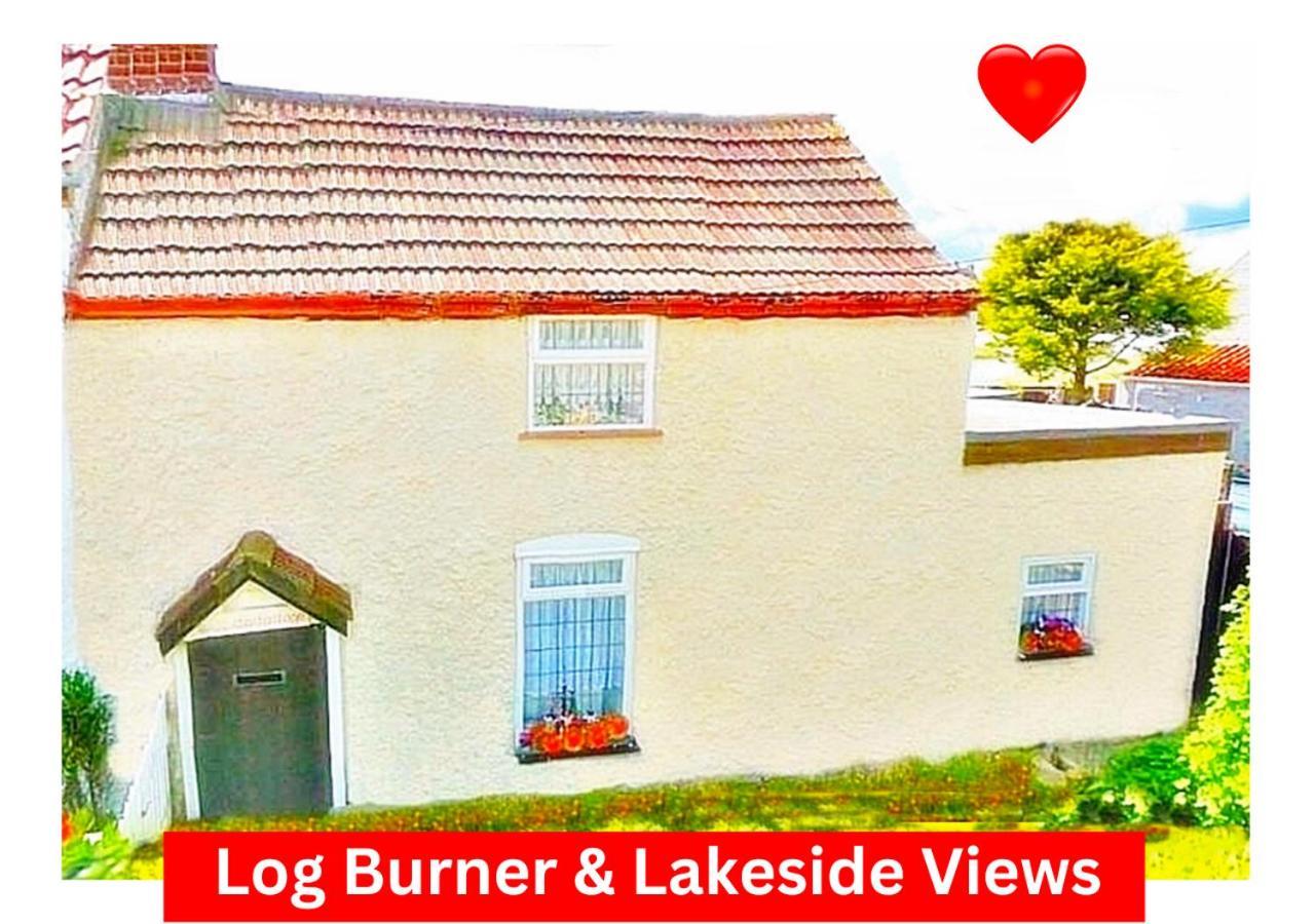 Romantic Lakeside Cottage By The Beach! With Super Cosy Log Burner! The Perfect Escape To Your Home From Home By The Sea! So Relaxing - You Won'T Want To Leave! Pet Friendly! Mablethorpe Luaran gambar