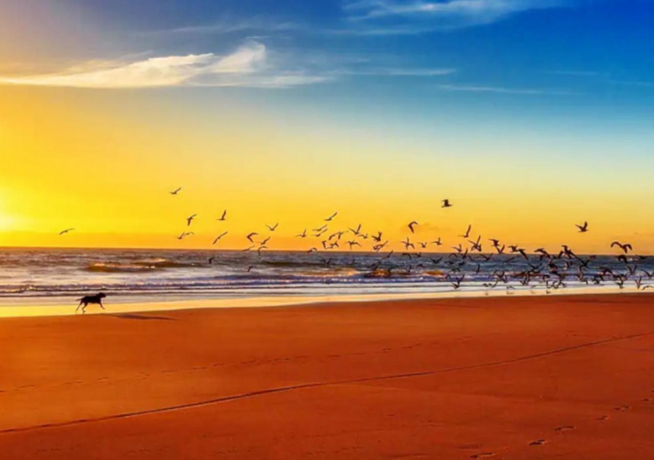 Romantic Lakeside Cottage By The Beach! With Super Cosy Log Burner! The Perfect Escape To Your Home From Home By The Sea! So Relaxing - You Won'T Want To Leave! Pet Friendly! Mablethorpe Luaran gambar